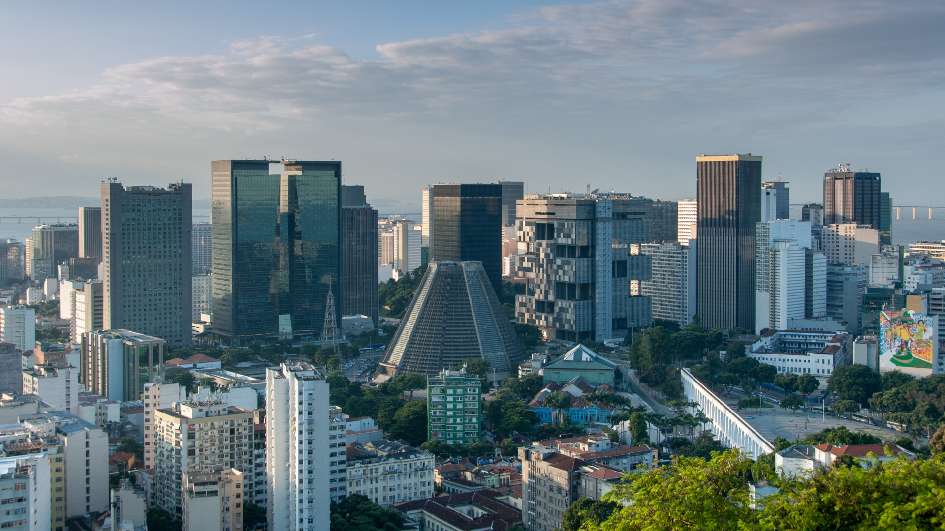 Escola Brasileira de arte e tecnologia